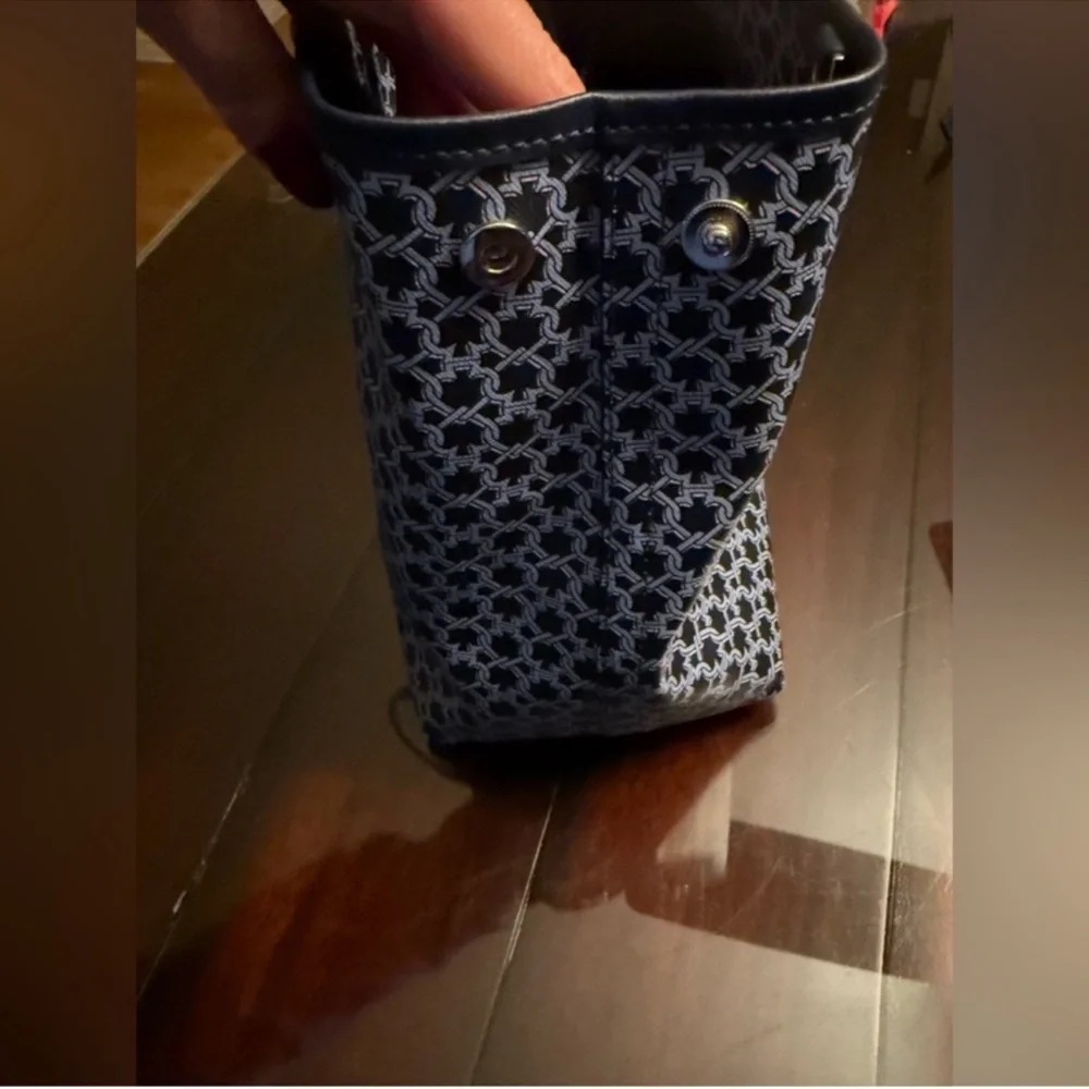 Kate Spade Navy and Black Geometric Tote - Picture 13 of 15